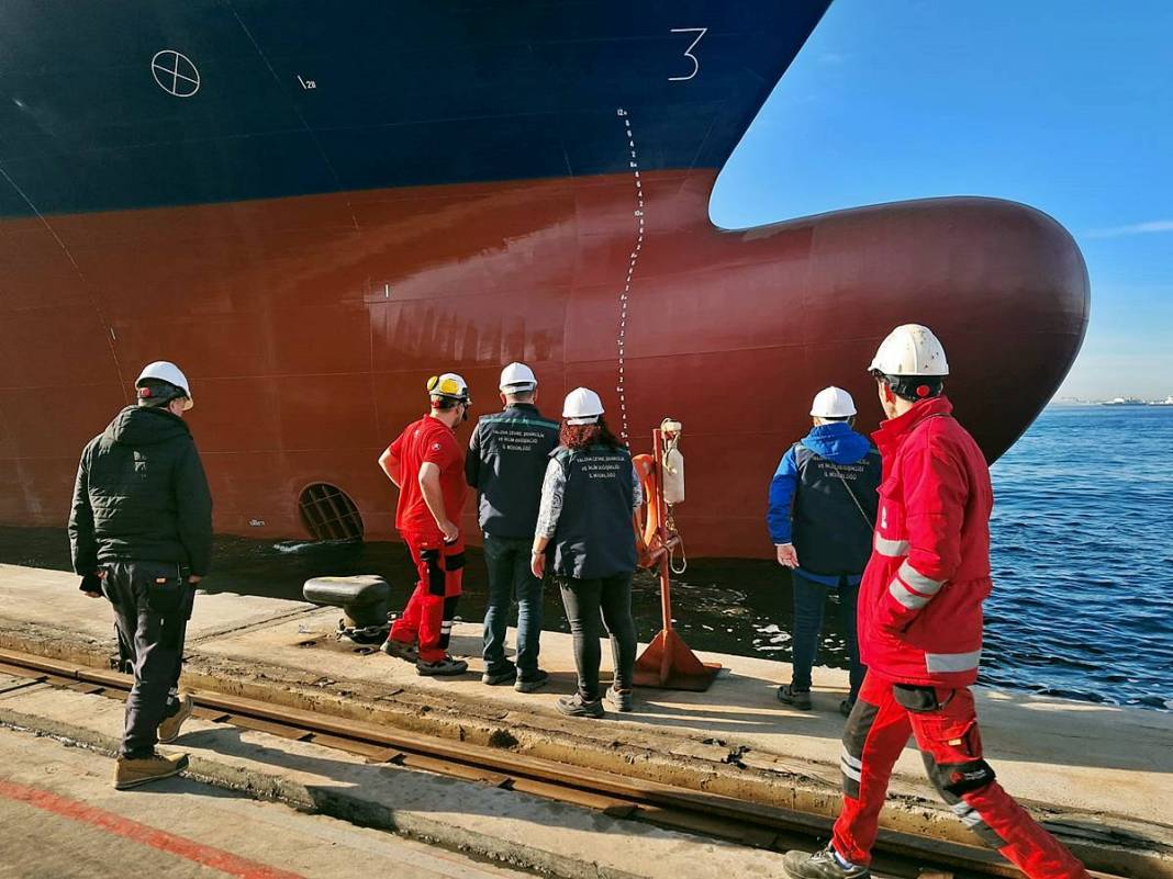 İstanbul'un o ilçesinde müsilaj oluşmaya başladı! Korkutan manzara geri döndü 5